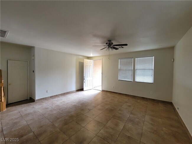 Photo - 2312 Scissortail Ct