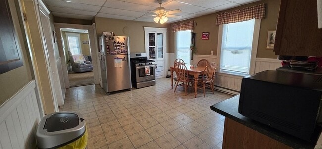 Photo - 72 Seymour St Unit 2