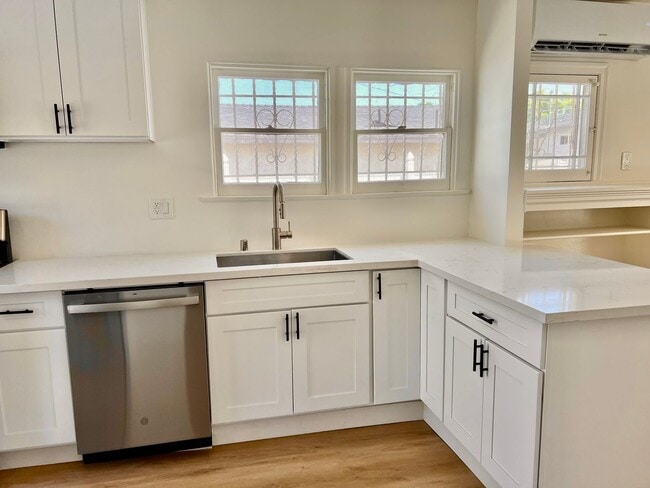 Photo - 3007 Dalton Ave Unit 3007 1/2 Dalton Ave.