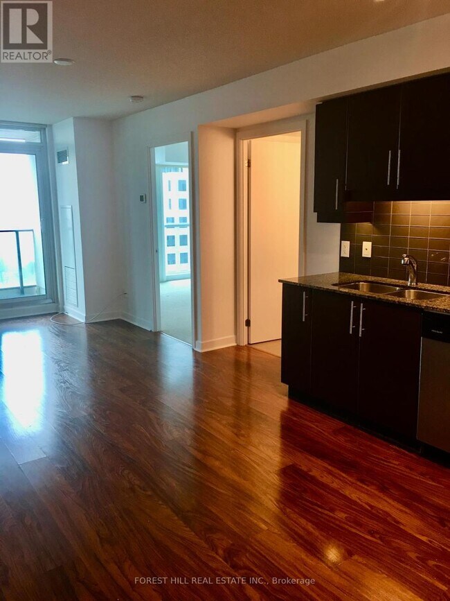 Photo - 1311 Bay St. Unit 1311