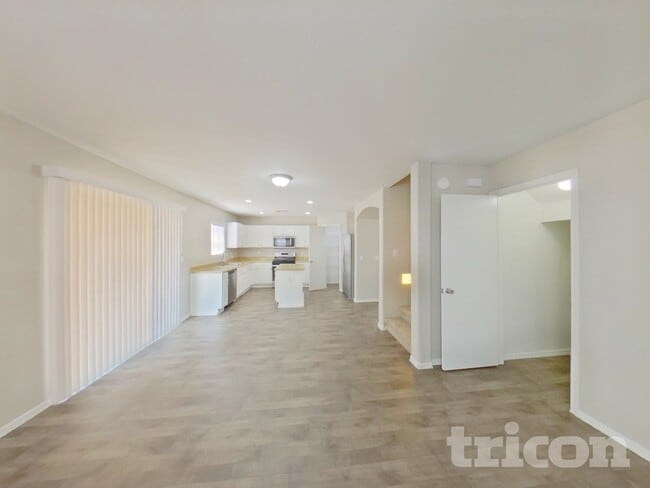 Photo - 4102 S 62nd Ln