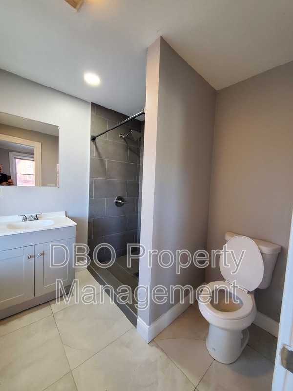 Photo - 262 Washington Ave