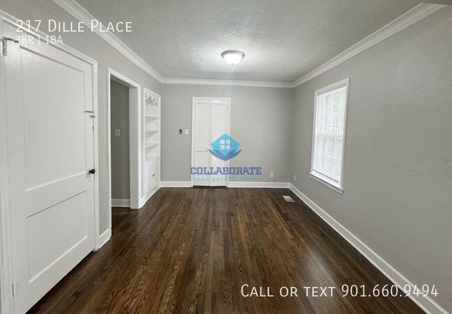 Photo - 217 Dille Pl