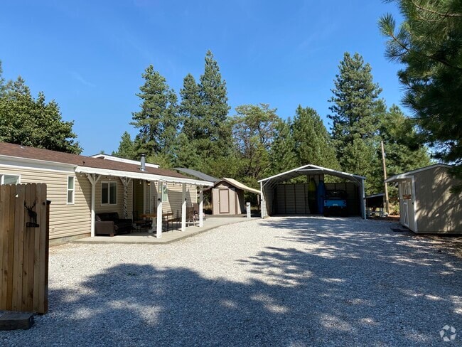 Building Photo - 20702 N Austin Rd Rental