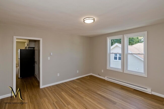 Photo - 24 Hilton St Unit Apt 3