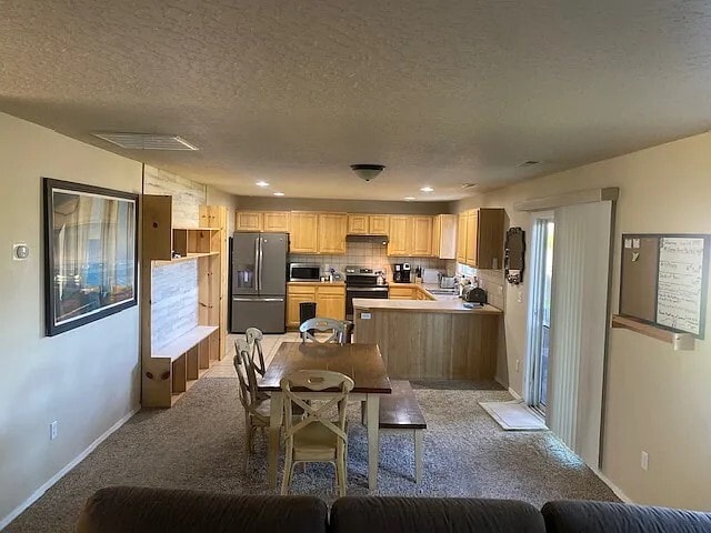 Photo - 218 Rose Lake