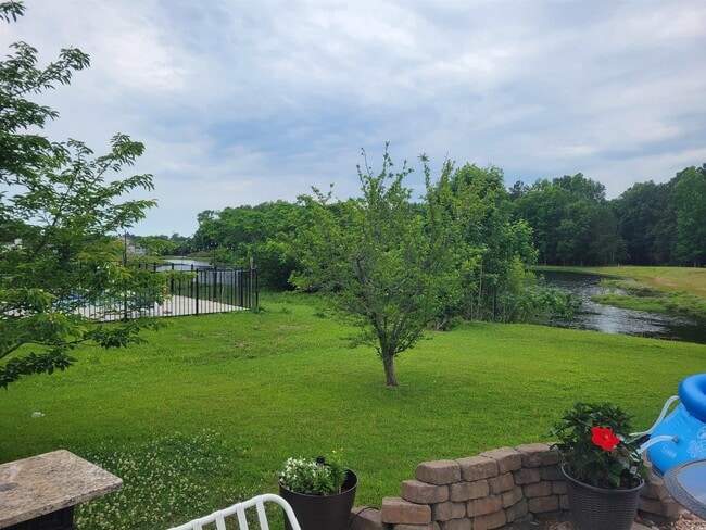 Photo - 1245 Pine Ridge St