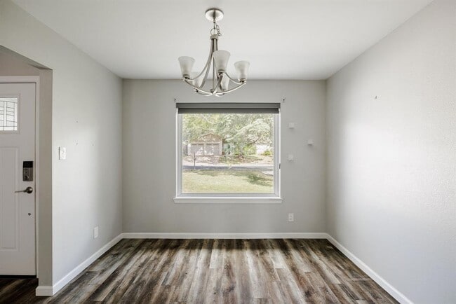Photo - 6101 London Dr