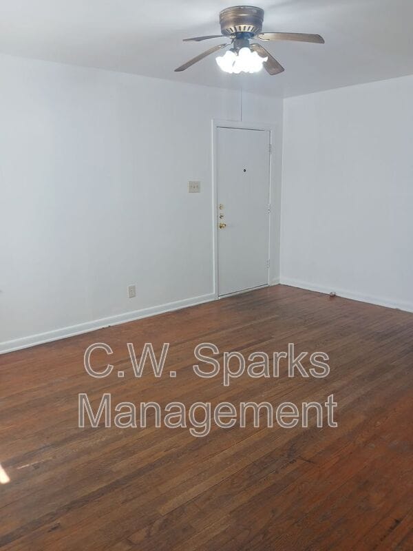 Photo - 3019 Avon St