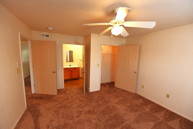 Brookstone Cottages