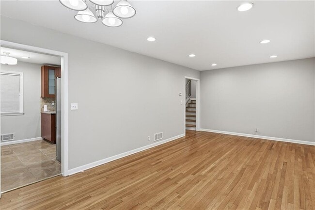 Photo - 4411 Langdon Dr