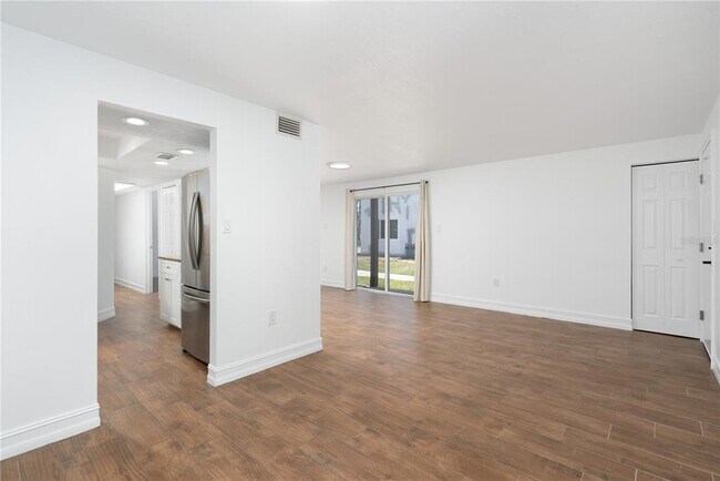 Photo - 22291 Westchester Blvd Unit 204