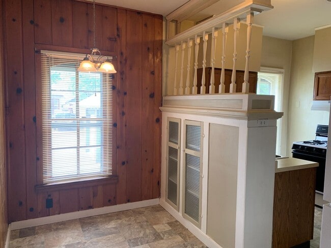 Photo - 841-841 Milton Ave Unit 839 - Lower