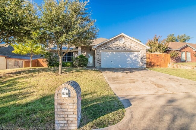 436 Hillside Dr
