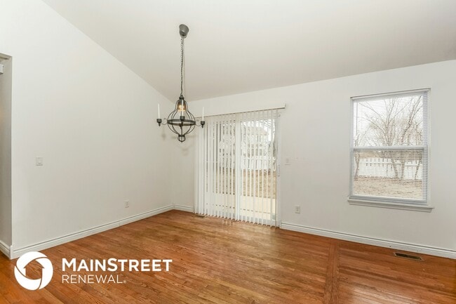Photo - 9 Red Cedar Parc Ct