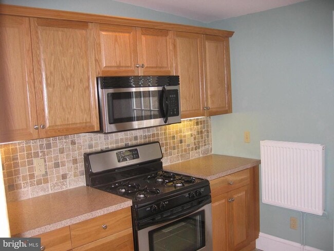 Building Photo - 2233 Ritter St Rental