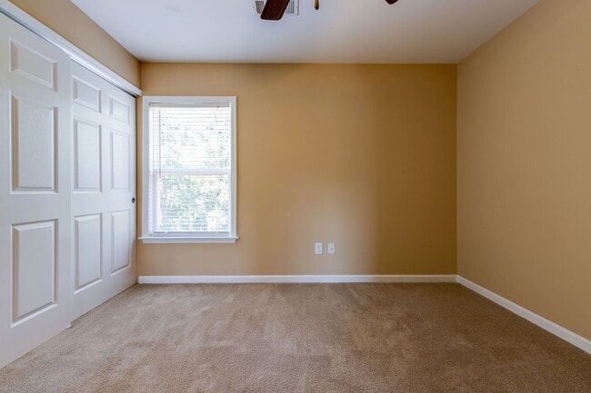 Photo - AVAILABLE NOW. 4 Bedroom 3 Bath. Over 3,000 square feet at  Providence Place.  Close to everythin...