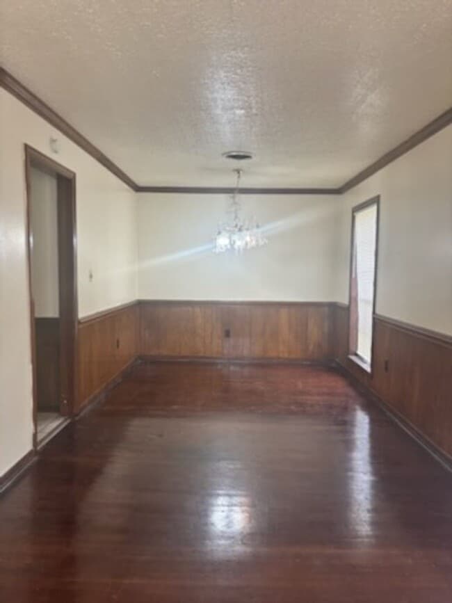 Photo - 3957 California Ave