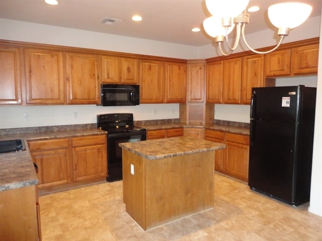 Photo - 782 E Christopher St