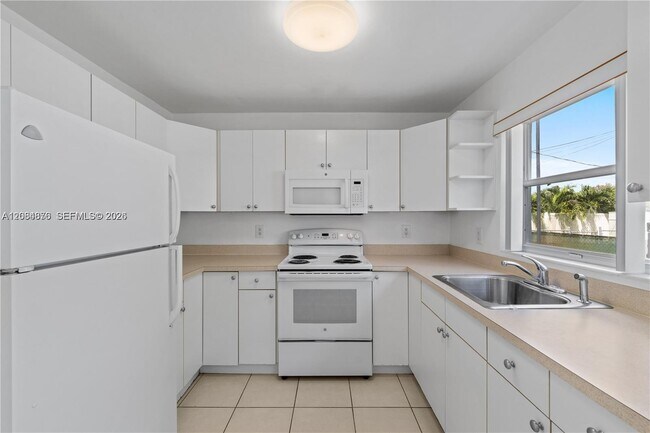 Photo - 5207 SW 91st Ave Unit 7