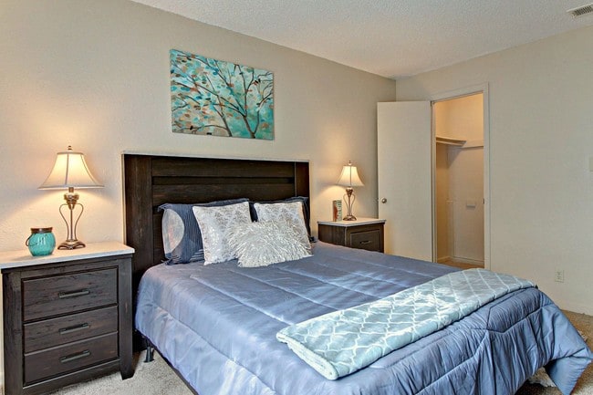 Photo - Sawmill Apartments