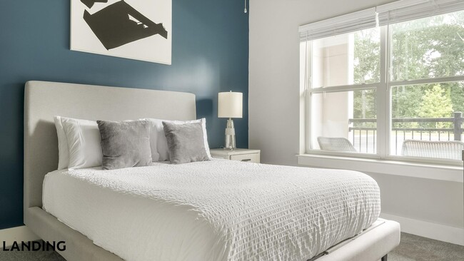 1880 Maple Dr NW Unit 206