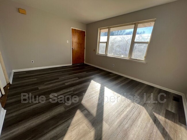 Photo - 727 Clifton Ave Unidad 1