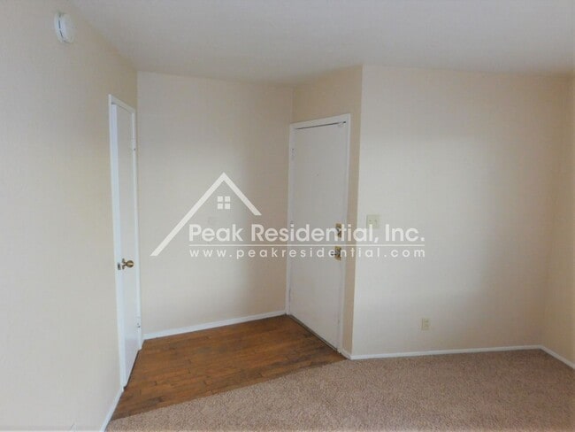 Photo - 6027 Northcrest Cir Unit #2