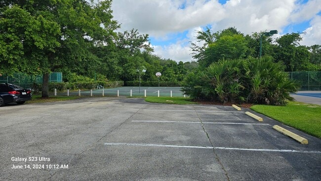 Photo - Spacious 4 Bedroom Home in Breakaway Trail...