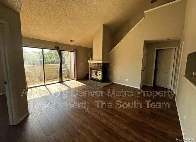 7379 S Gore Range Rd Unidad 207