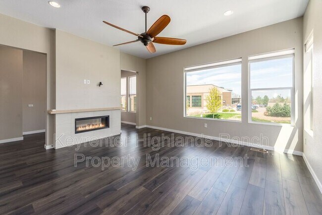 Photo - 955 Ramblestone St