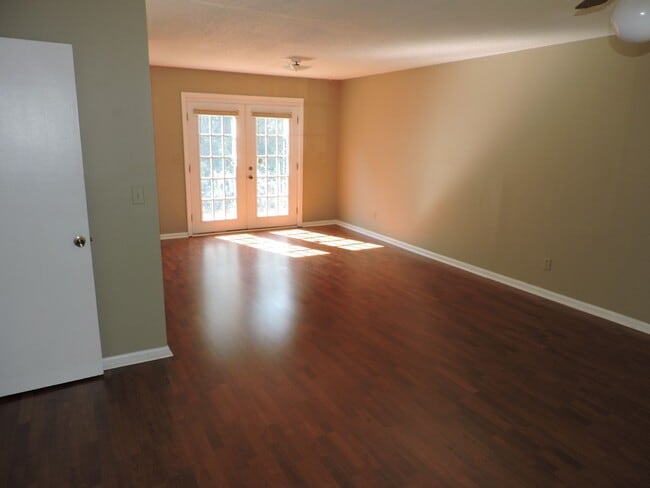 Photo - Nice 3 bedroom 1 bath home in Cottondale