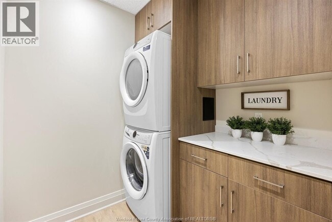 Photo - 1826 Wyoming Ave Unité 103