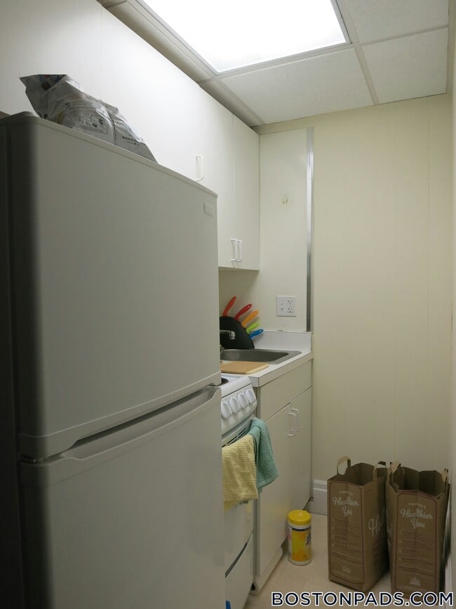 Photo - 62 Boylston St Unidad 203