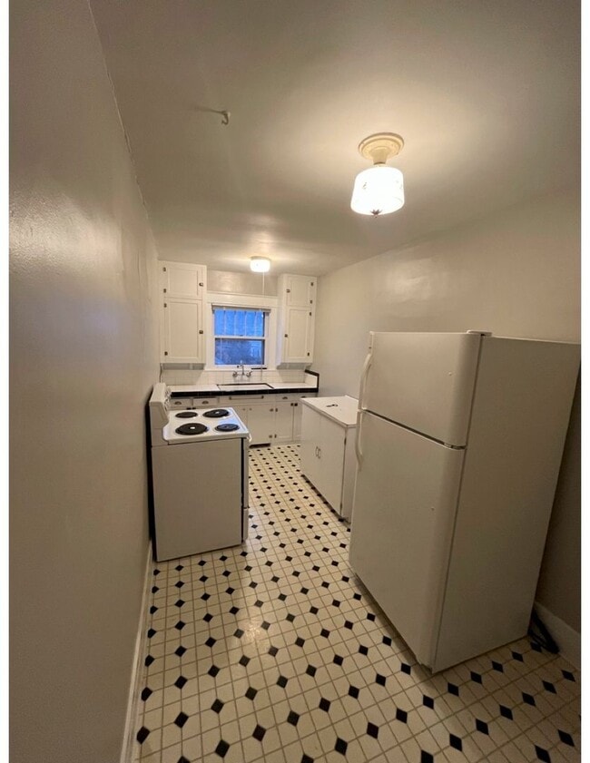 Photo - Courthouse Apartments