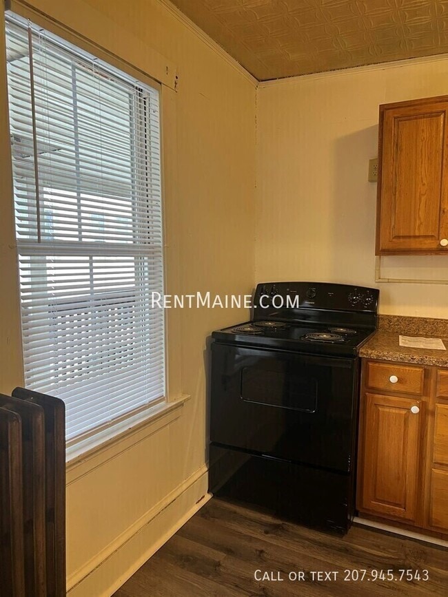 Photo - 591 Main St Unidad 11