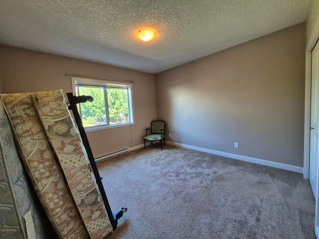1066 Jenkins Ave