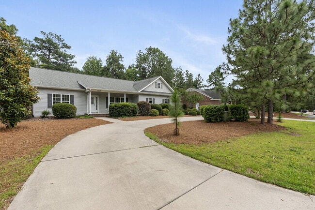 Photo - 1350 Monticello Dr