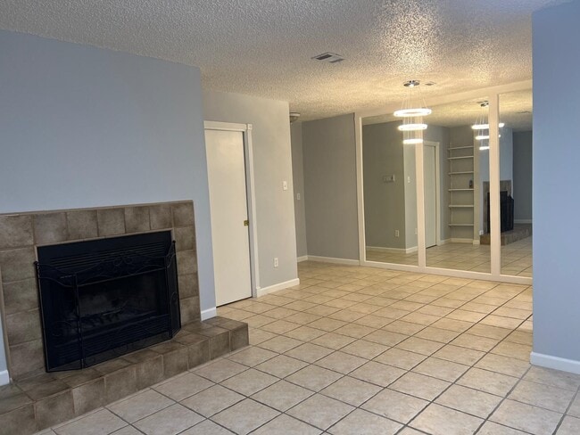 Photo - 2379 Briarwest Blvd