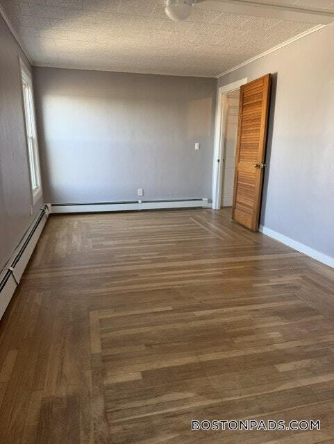 Photo - 610 Durfee St Unit 2