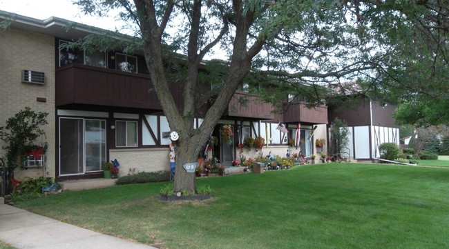 Building Photo - 2111 Refset Drive Rental