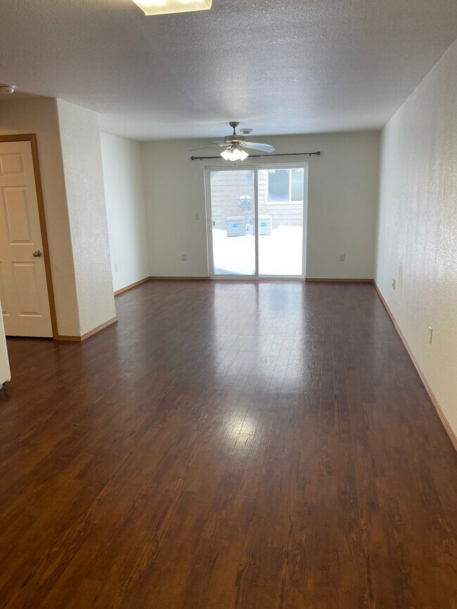Photo - 2 bedroom / 1 bathroom with garage Unit 509#2