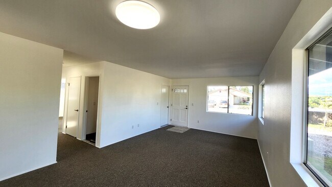 Photo - Kamehiro, Tracey M. Unidad 1