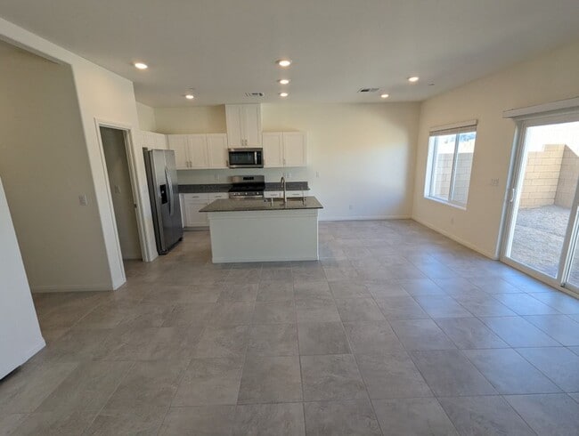 Photo - 7071 Alabaster Peak St