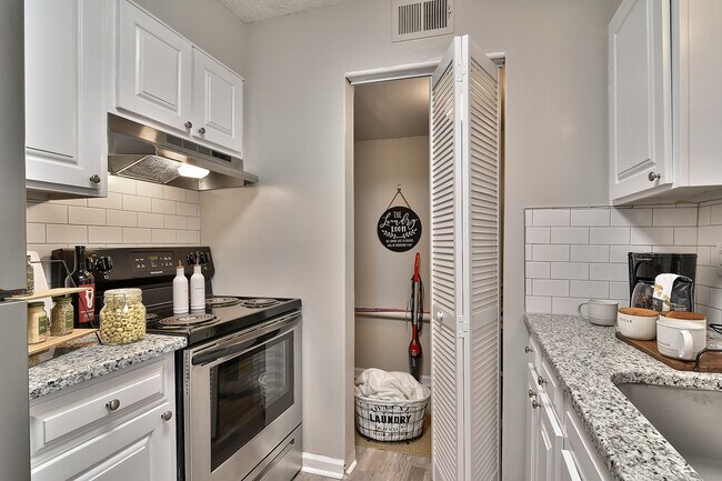 Granby Oaks Apartments