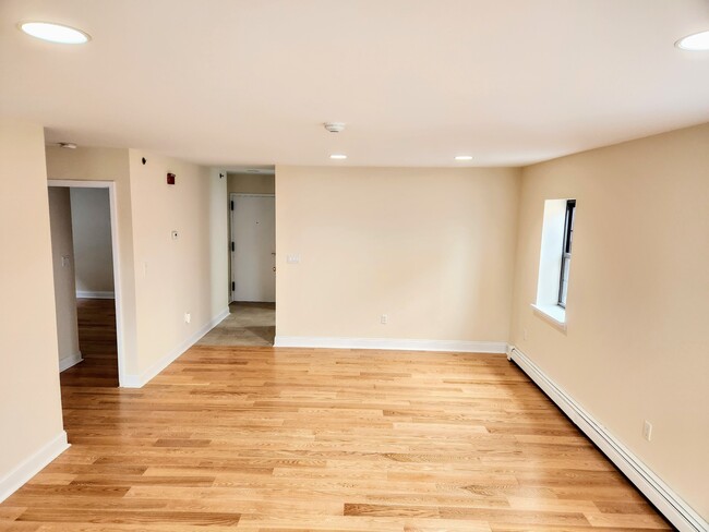 Photo - 51 Davis Ave Condo Unit 2B