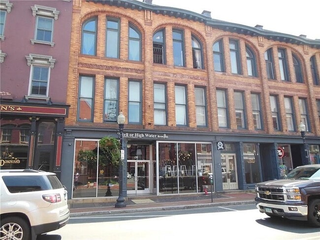 Building Photo - 134 Washington St Unit D401