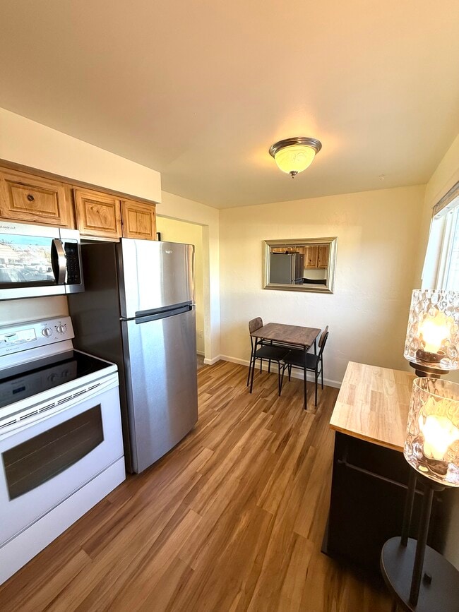 Photo - 1120 S Curry St Unit 1120 S Curry St