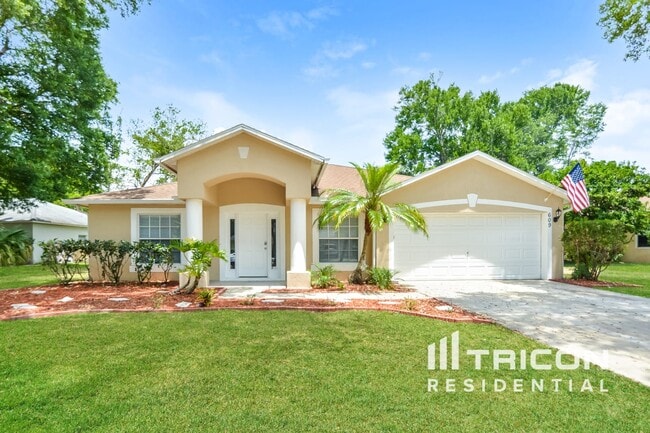 Photo - 609 White Oak Way House