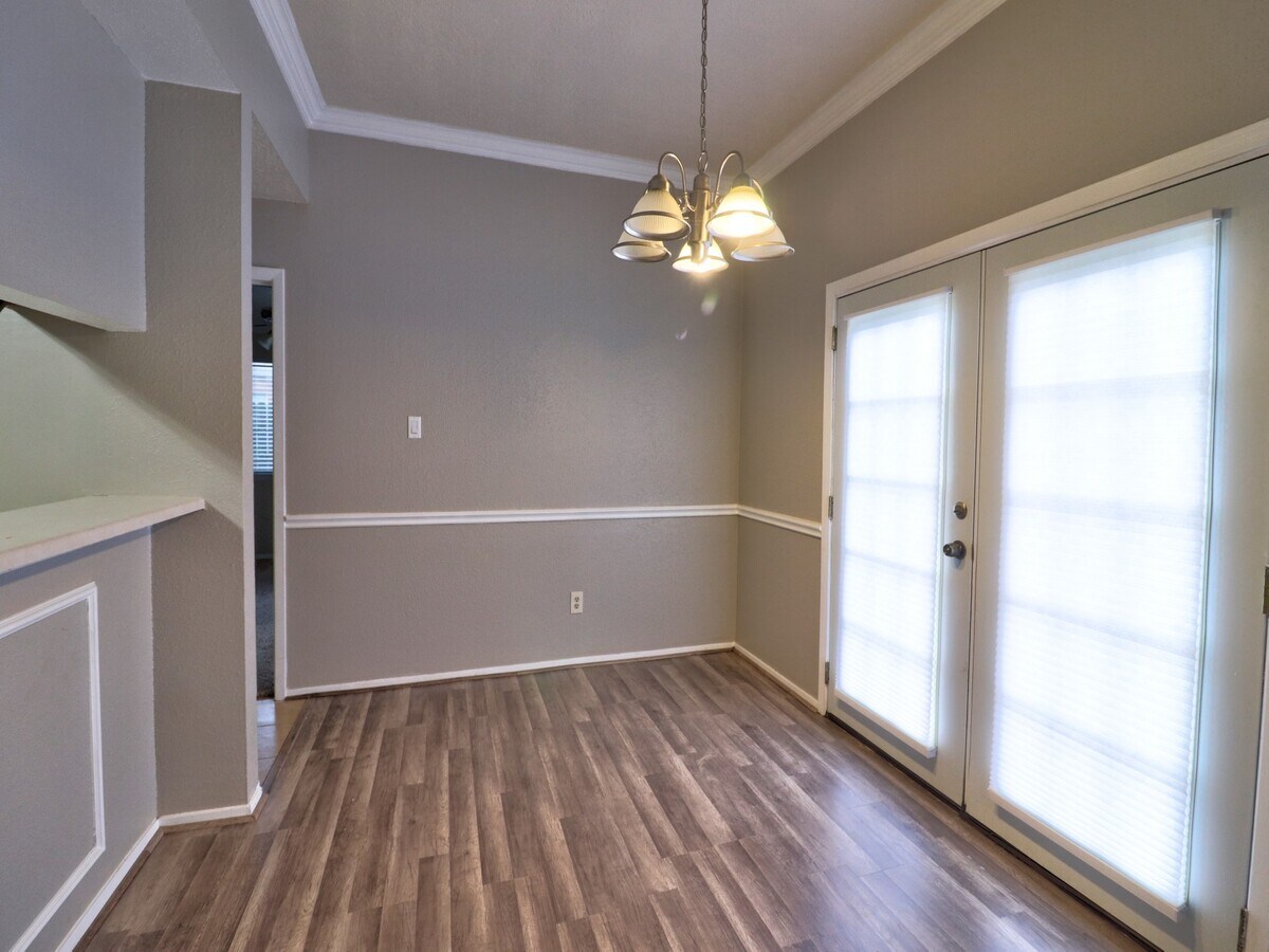 Photo - 9203 Danforth Way